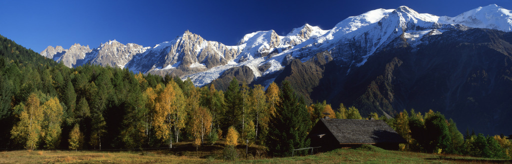 Chaîne du Mont Blanc en automne