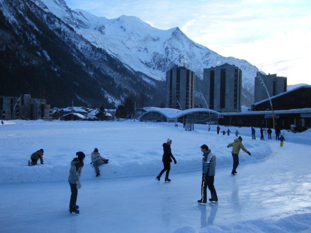 photo patinoire ext. chamonix