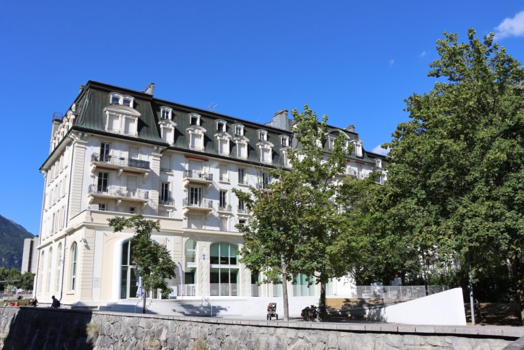 Façade du musée du Mont-Blanc