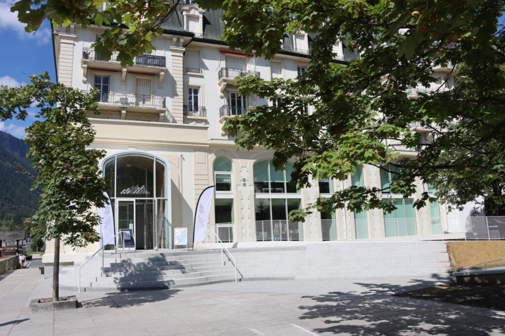 Façade du musée du Mont-Blanc